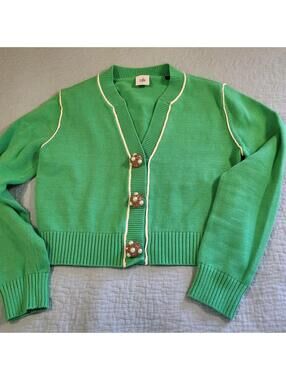 Cabi Wallis cropped cardigan sweater Kelly green jeweled pearl 3D buttons Small